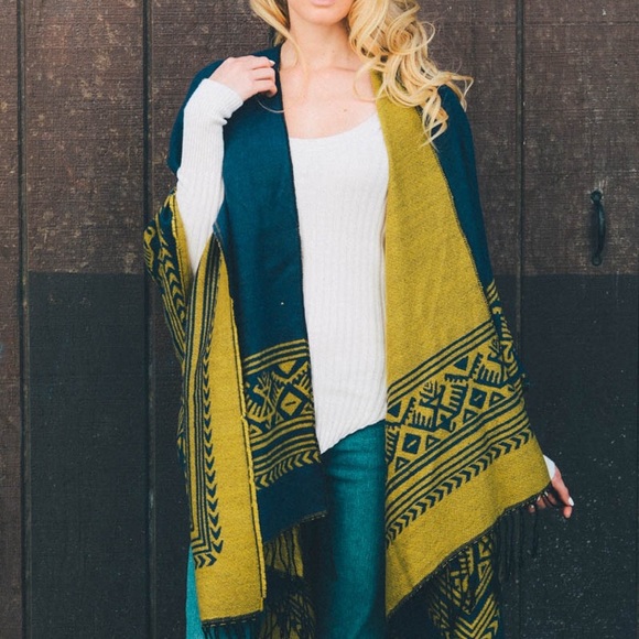 LAST 1 Navy Reversible Border Tassel Ruana- Poncho - Picture 2 of 3